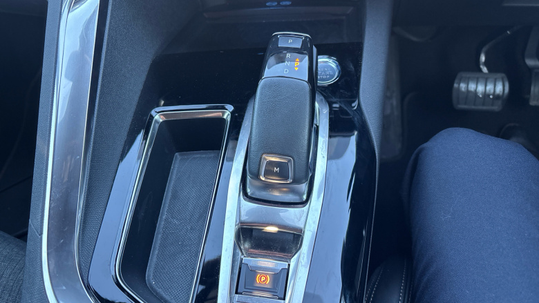 Peugeot 3008 1.5 BlueHDi GT Line Premium 5dr EAT8 Diesel Estate